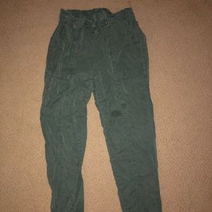 AERIE GREEN CARGO PANTS